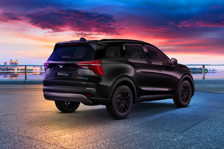 Mahindra XUV700