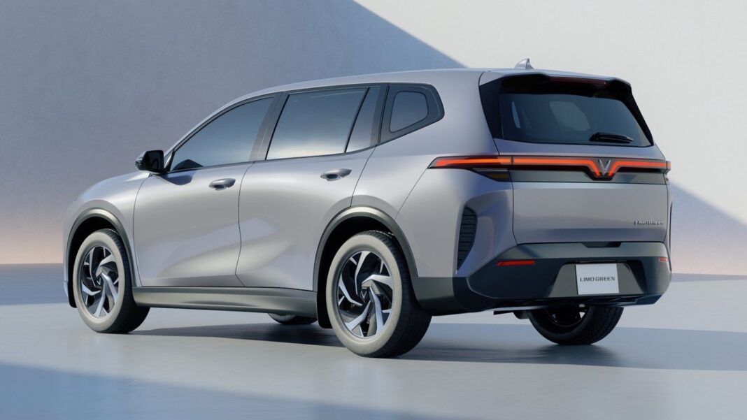 Upcoming 7-Seater SUVs, MPVs In India By 2026 – Vinfast To MG