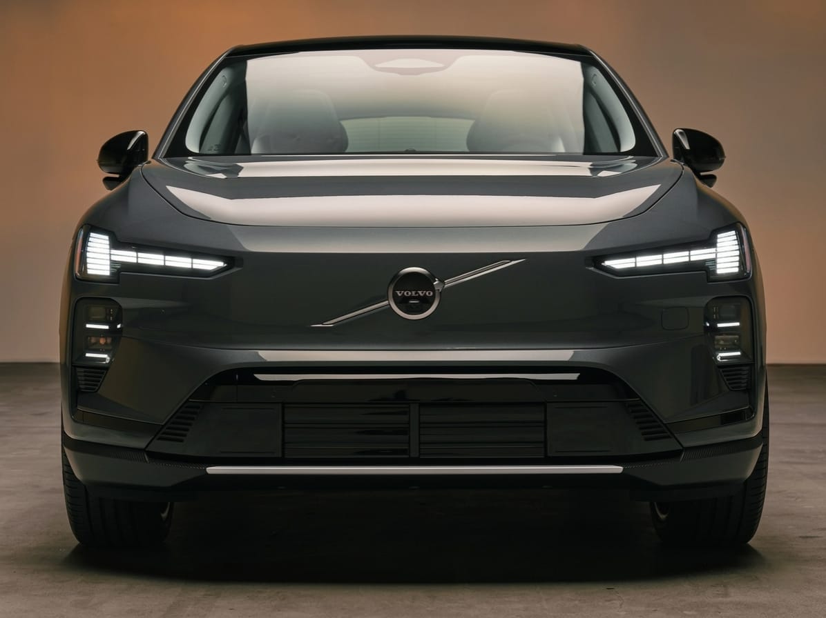 Volvo EX60 (Late 2026/2027): The Mid-Size Electric SUV That Might Just Kill Range Anxiety