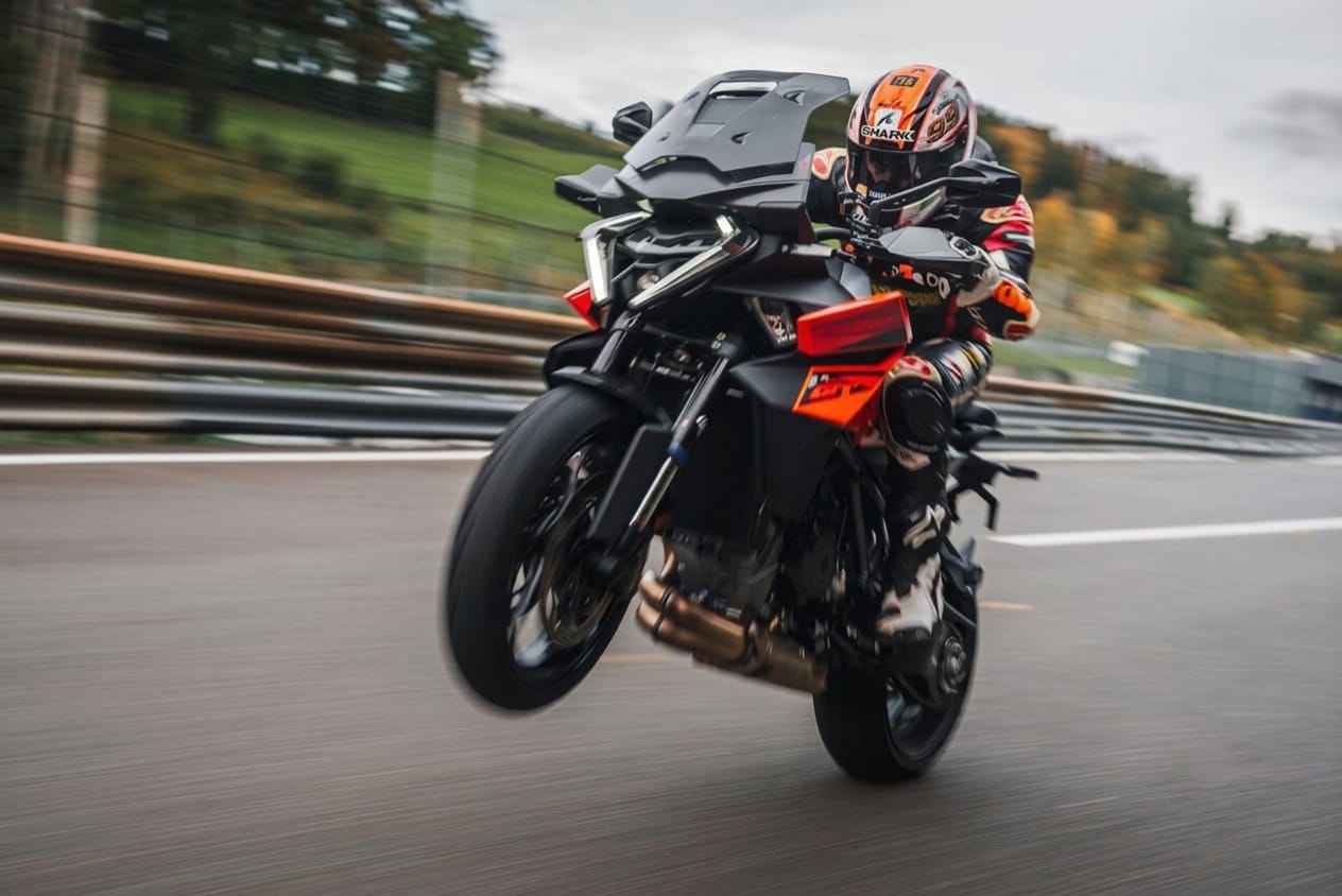 KTM 1390 Super Duke GT Delayed to 2027 – Flagship Sports Tourer Pushed Further